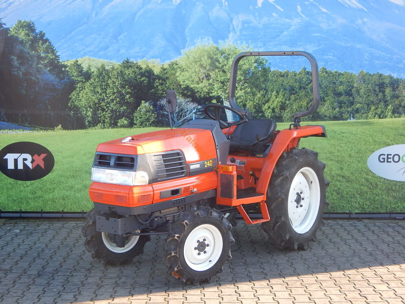 Kubota, model GL240, nr. ramy 50575 4WD