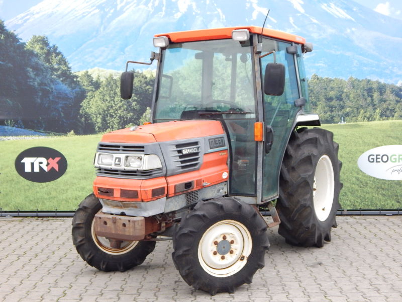 Kubota, model GL337, nr. ramy: 30171 4WD+KAB AC