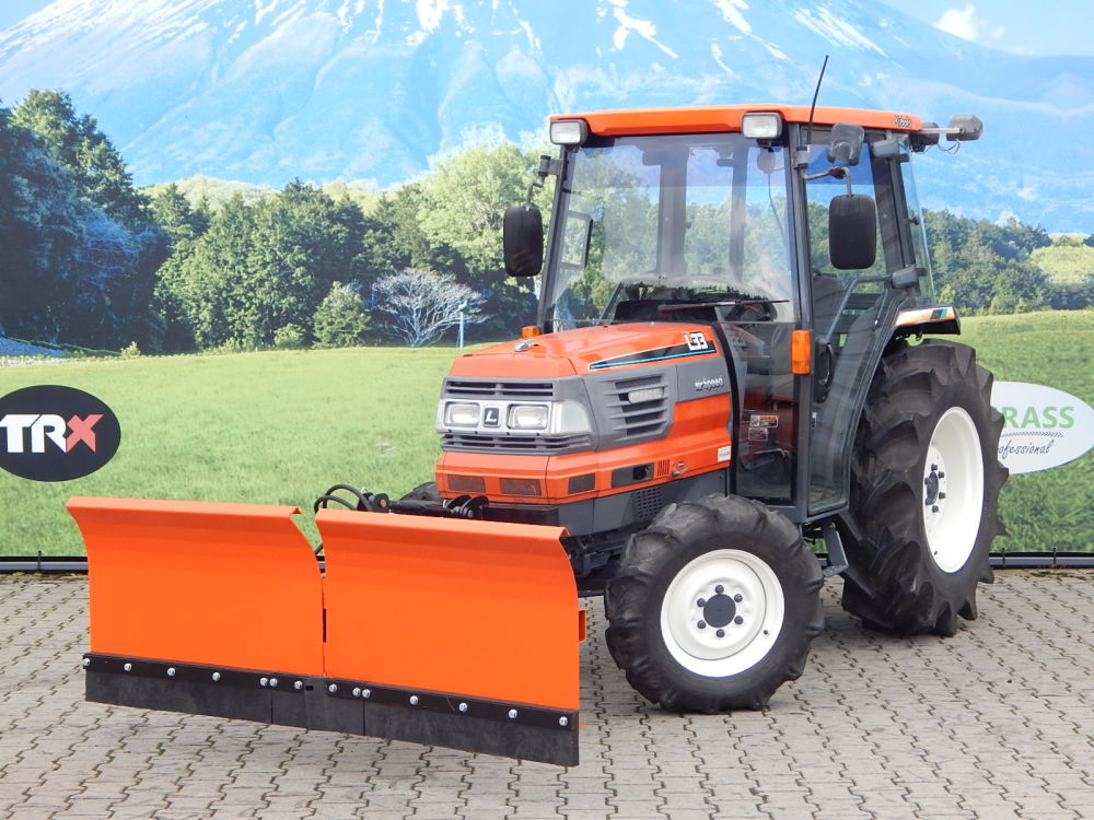 Kubota, model L33, nr. ramy: 32418 4WD+KAB AC